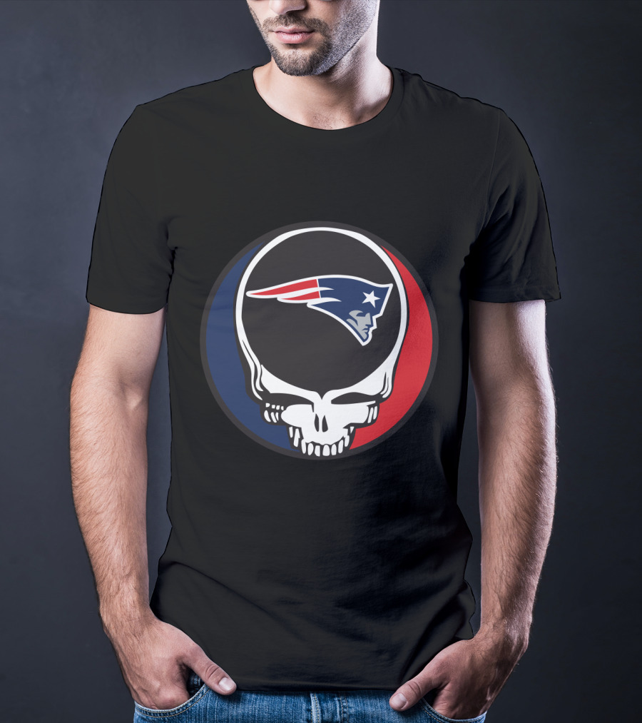 Grateful Dead Skull With New England Patriots Logo And Blue Red Rings T-Shirt