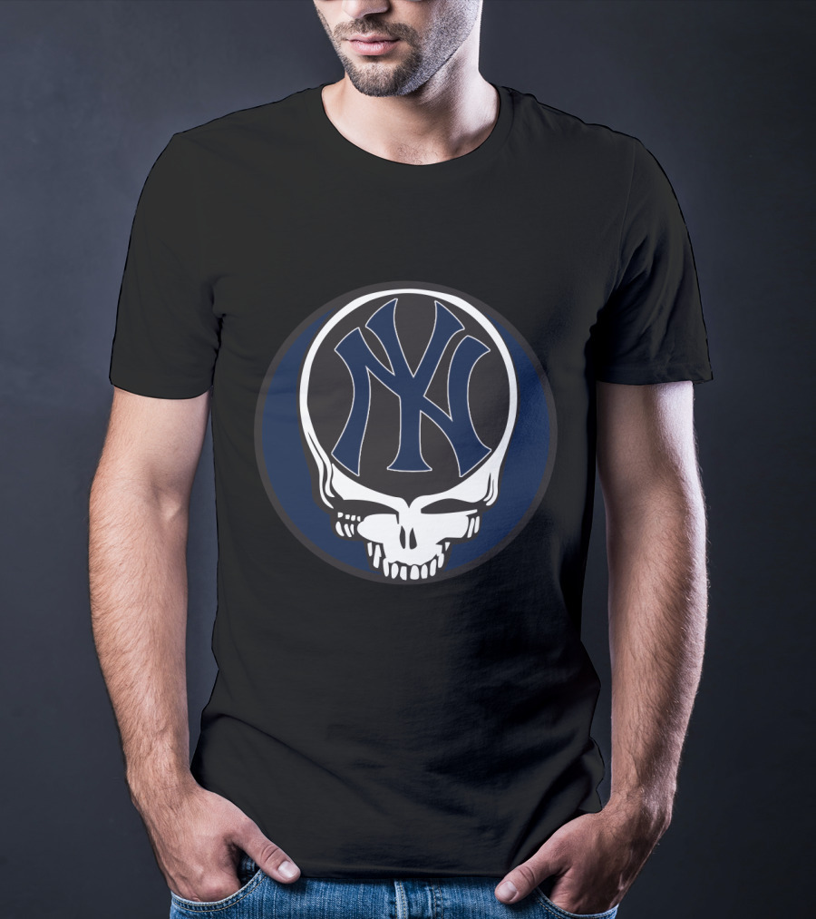 New York Yankees Grateful Dead Skull Logo Fusion T-Shirt