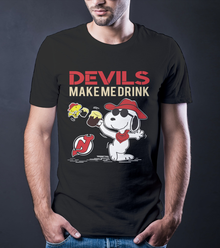 New Jersey Devils Fans Snoopy Devils Make Me Drink T-Shirt