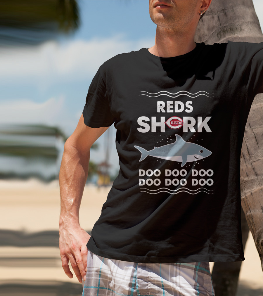 Reds Shark Doo Doo Doo Cincinnati Reds Fun Baseball T-Shirt