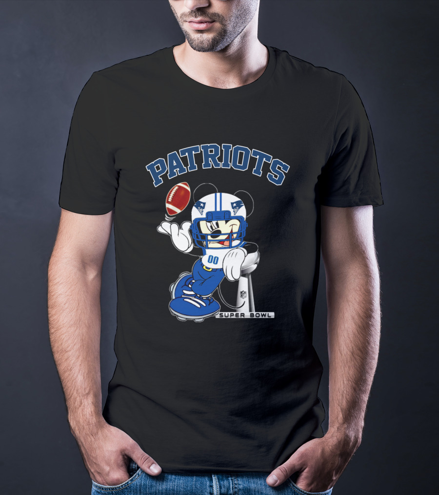 Patriots Mickey Nfl Super Bowl Football T-Shirt