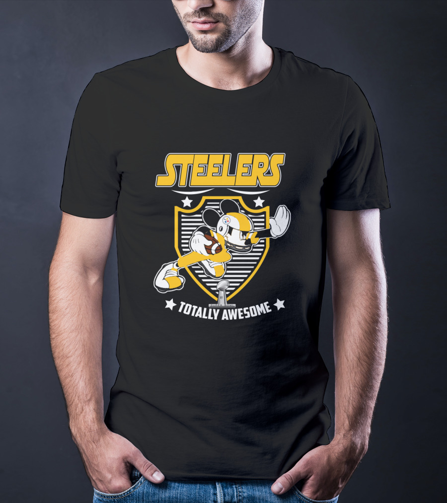 Steelers Totally Awesome Mickey Fans Running Football Theme T-Shirt