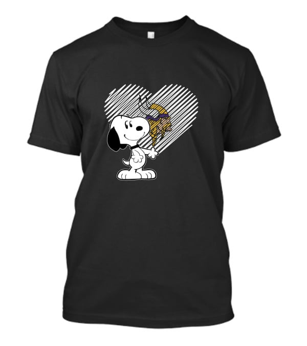 Snoopy Holding Minnesota Vikings Heart For Fans T-Shirt