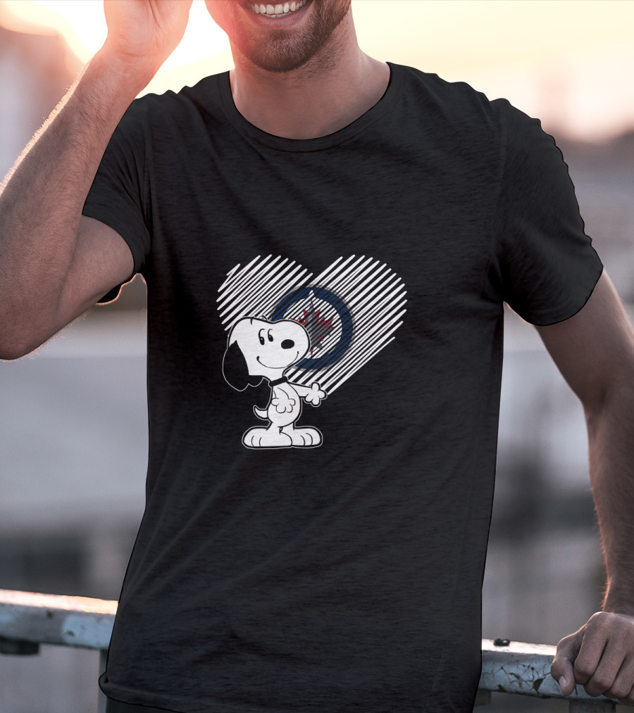 Snoopy Heart Winnipeg Jets Fan T-Shirt