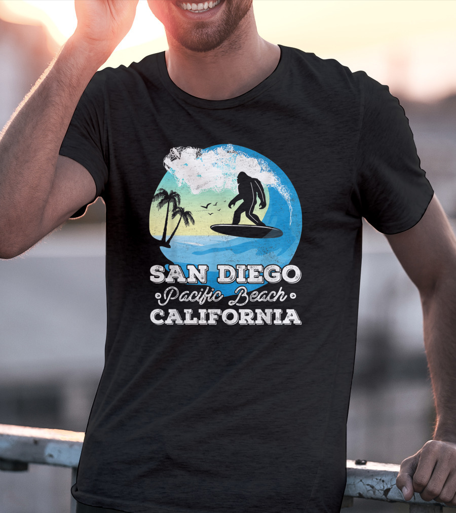 San Diego Pacific Beach California Bigfoot Surfer Adventure Scene T-Shirt