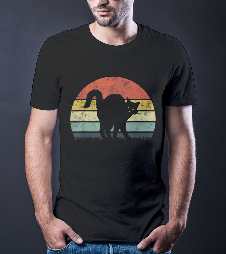 Vintage Retro Scary Black Cat Silhouette Sunset T-Shirt