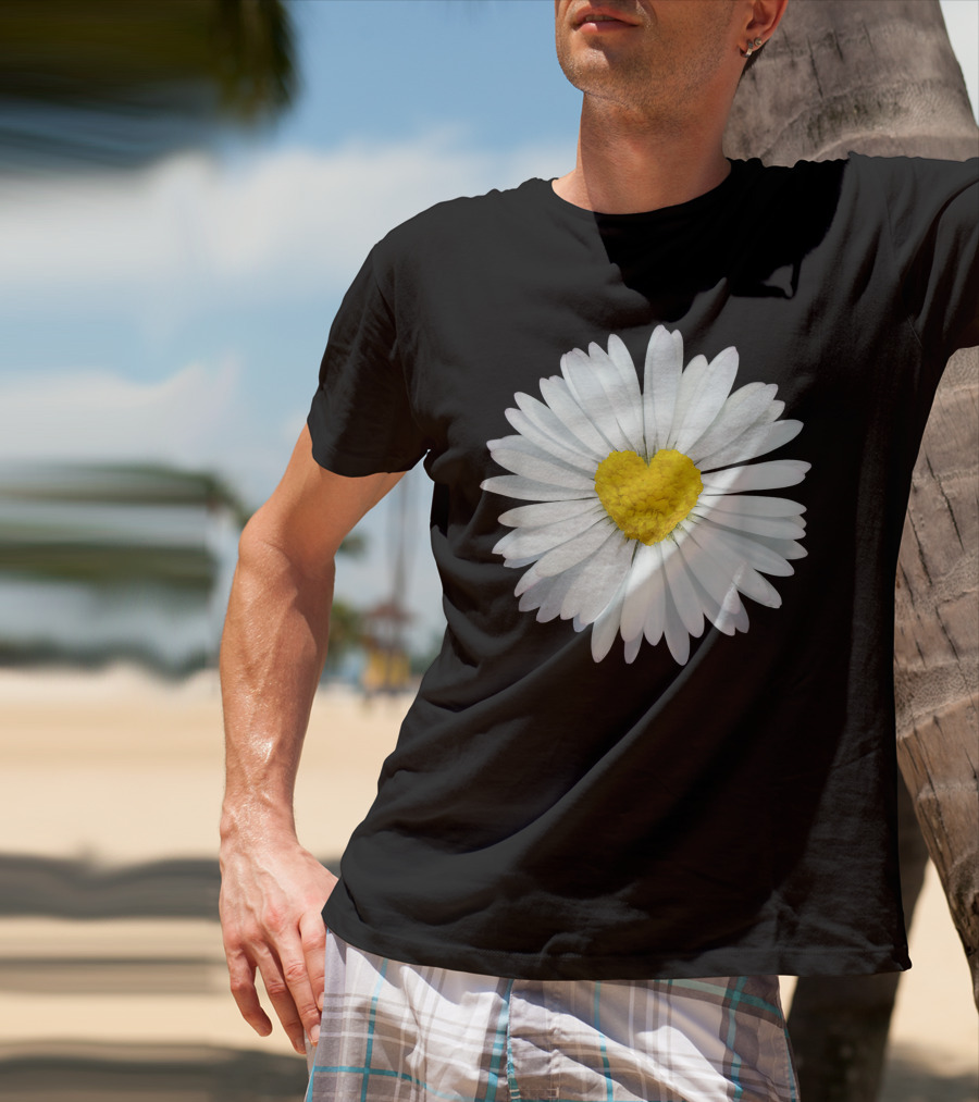 White And Yellow Heart Daisy Blossom T-Shirt