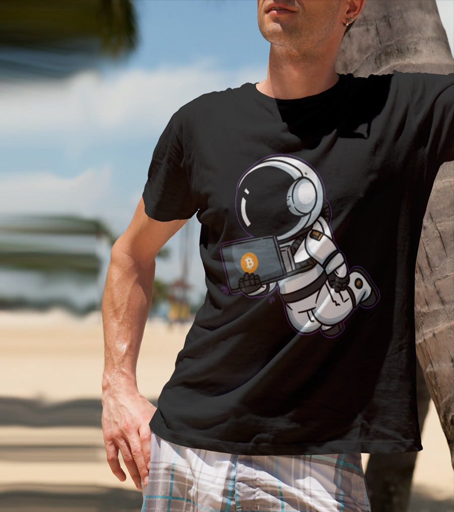 Astronaut Bitcoin To The Moon Crypto Adventure T-Shirt