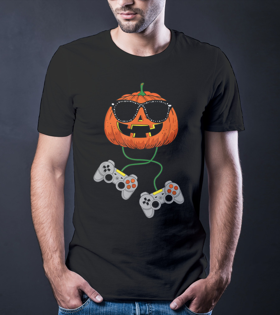 Halloween Jack O Lantern Gamer With Sunglasses And Game Controllers T-Shirt