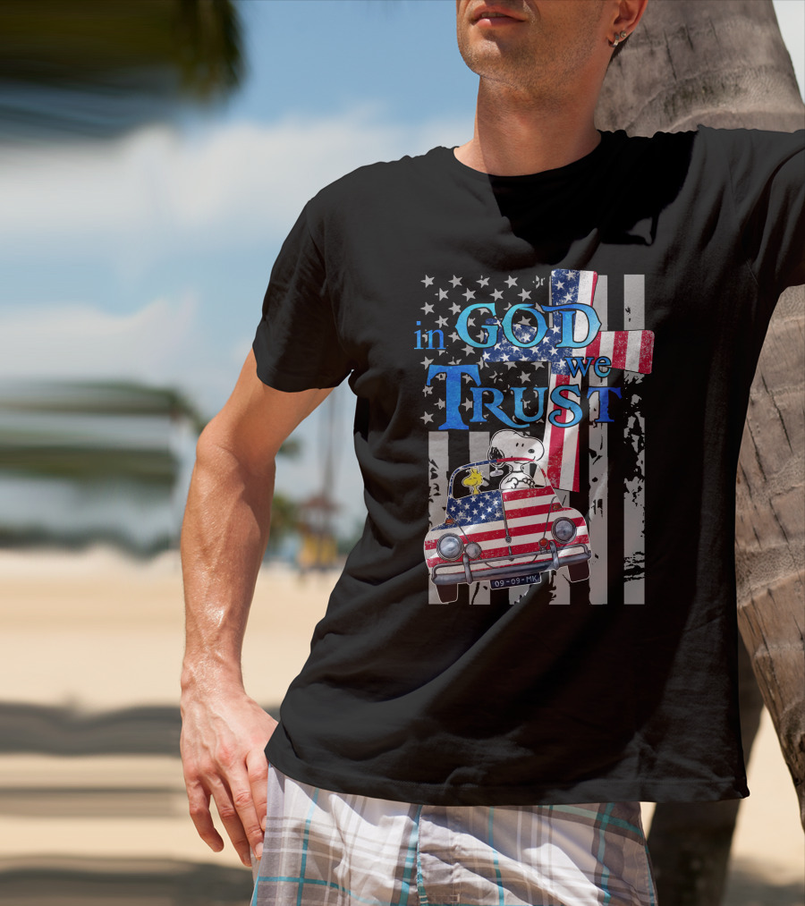 In God We Trust Snoopy Woodstock American Flag Car Patriot T-Shirt