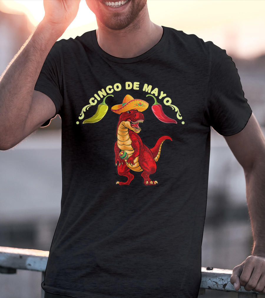 Cinco De Mayo Dinosaur Tyrannosaurus Sombrero Maracas Fiesta 5 De Mayo T-Shirt
