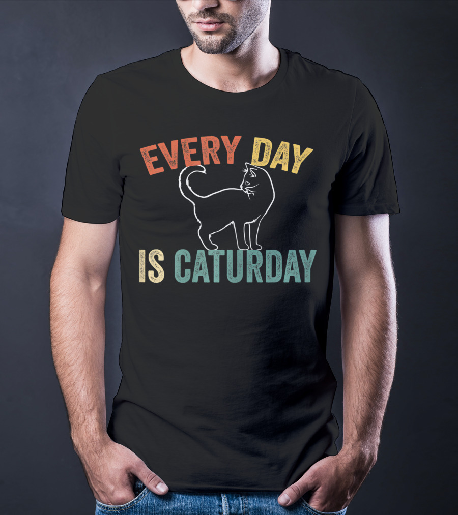 Every Day Is Caturday Cat Lover T-Shirt