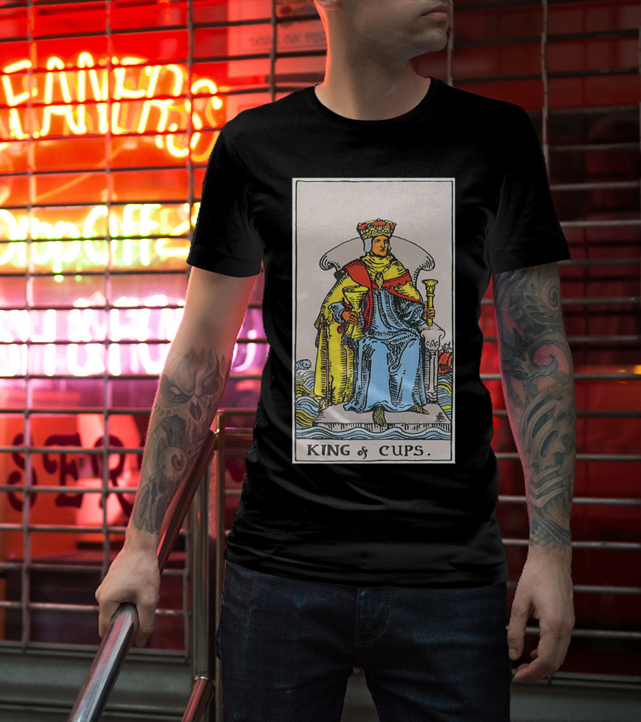 King Of Cups Tarot Card Ruler Element Water Symbolism T-Shirt
