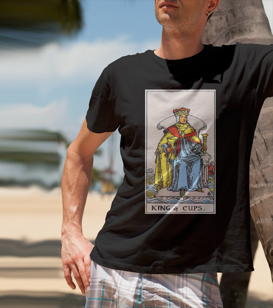 King Of Cups Tarot Card Ruler Element Water Symbolism T-Shirt
