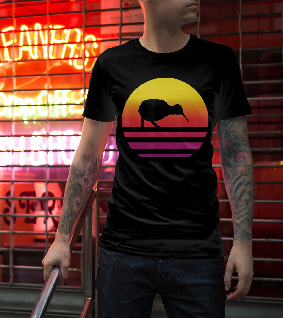 Retro Sunset Kiwi Silhouette New Zealand Pacific T-Shirt