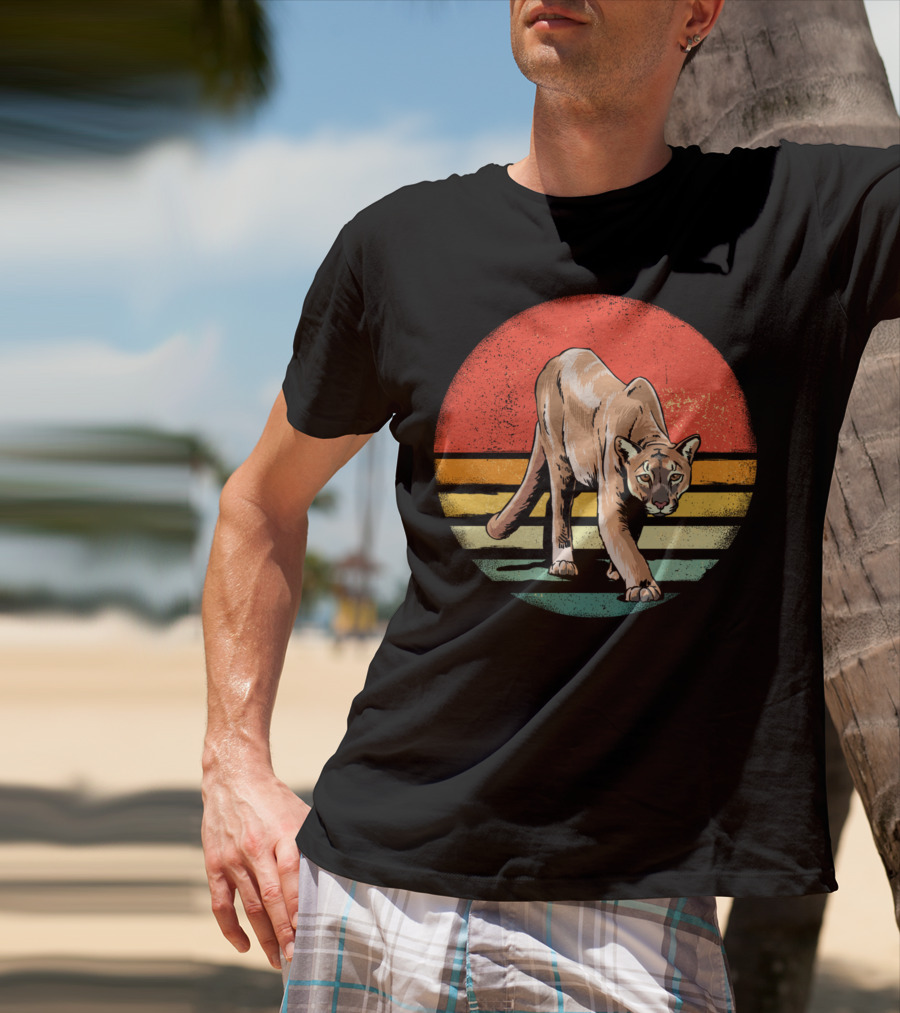 Retro Vintage Cougar Nature Wildlife Lover T-Shirt
