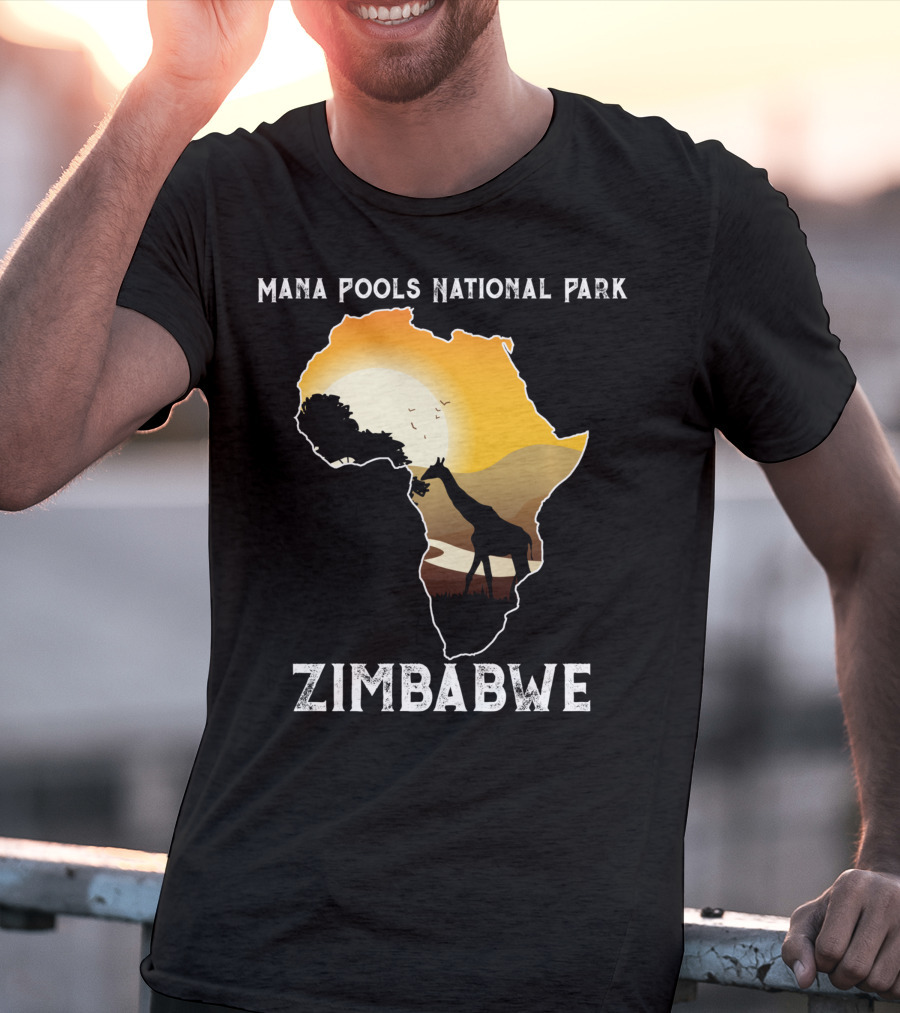 Mana Pools National Park Africa Giraffe Sunset Zimbabwe T-Shirt