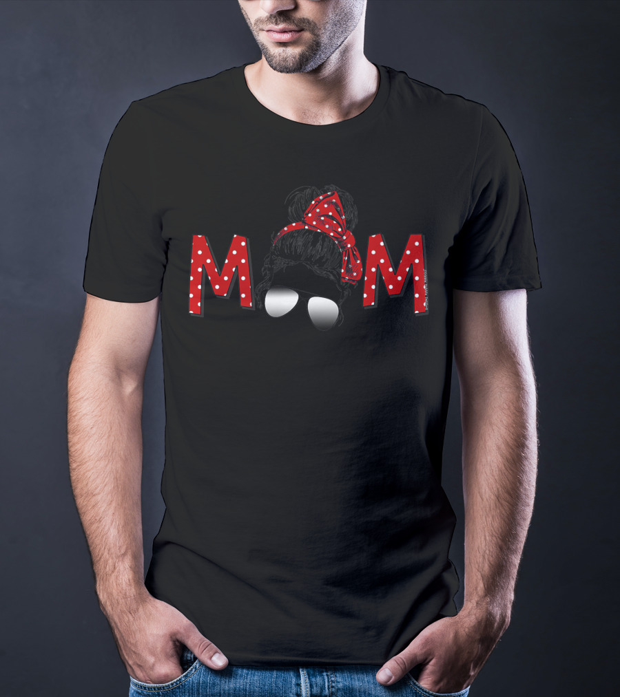 Cute Mom Red Polka Dots Sunglasses Messy Bun T-Shirt