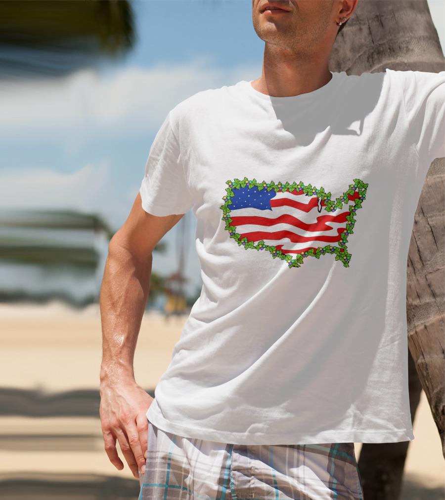 United States Map With Flag And Christmas Holly Decoration T-Shirt
