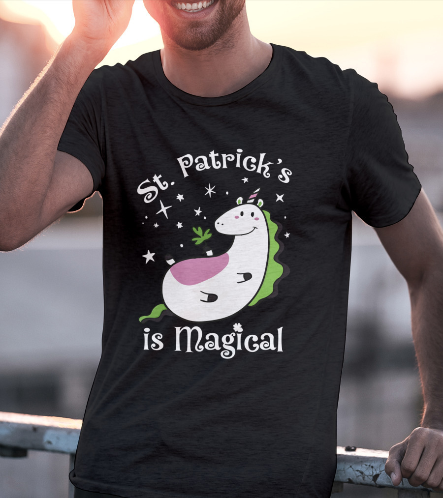 St. Patrick's Is Magical Shamrock Unicorn With Stars And Green Mane T-Shirt