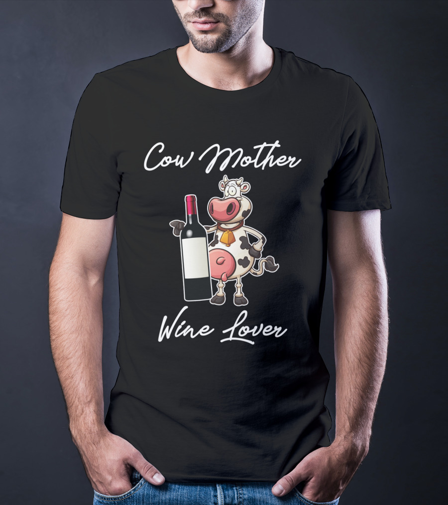 Cow Mother Wine Lover Funny Cow With Wine Bottle T-Shirt