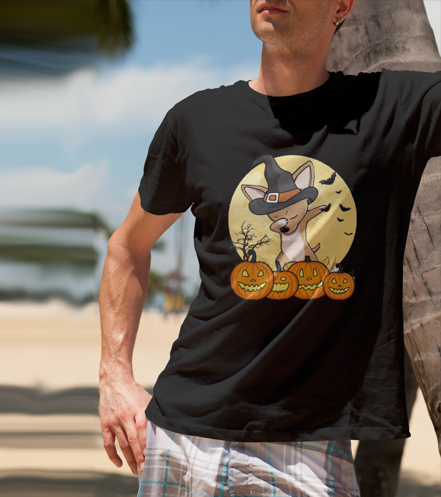 Chihuahua Dabbing In Witch Hat With Pumpkins Halloween Moon Background T-Shirt