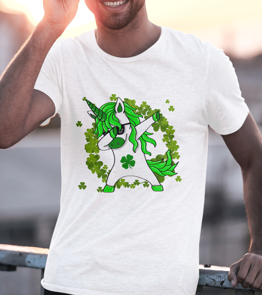 St. Patrick's Day Clover Unicorn Dabbing With Shamrock Mane Surrounded By Green Clovers T-Shirt
