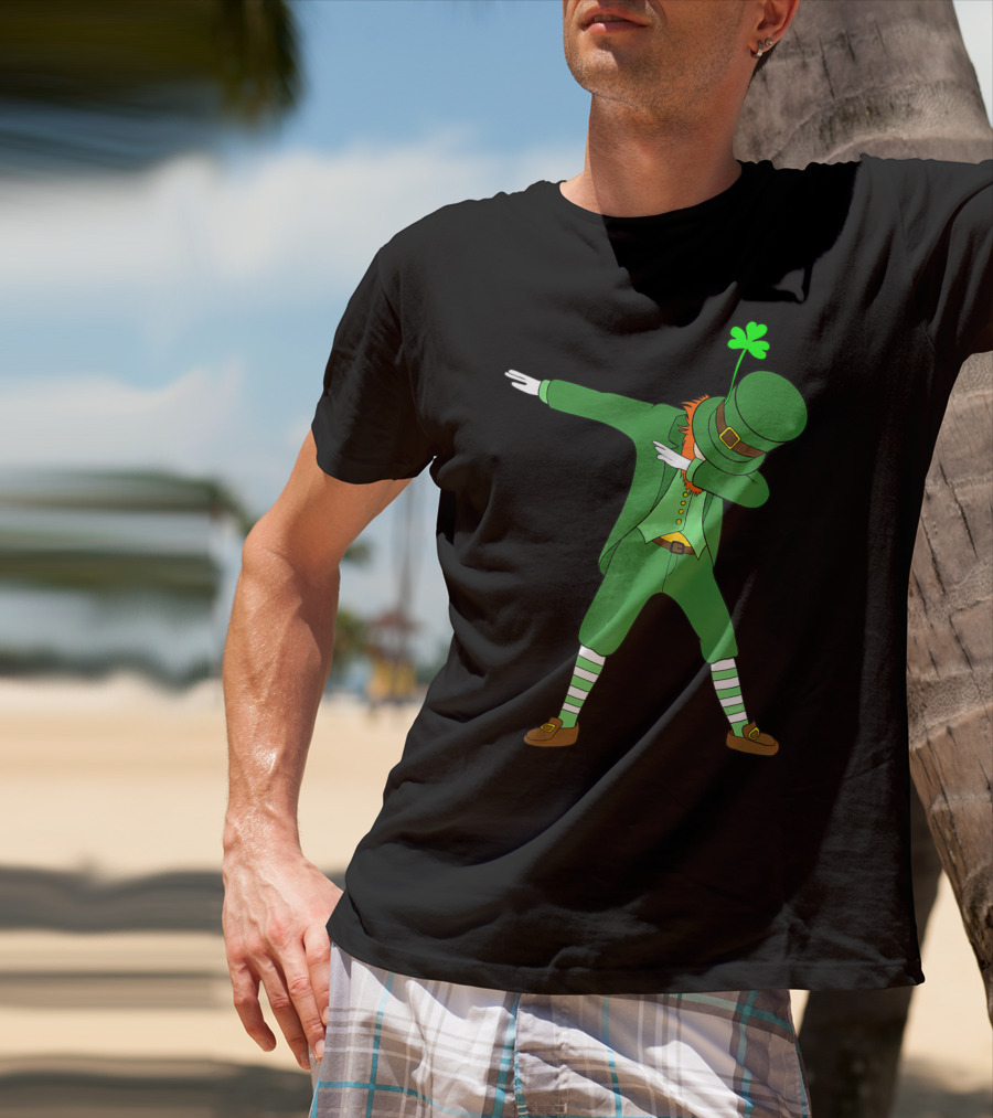 Dabbing Leprechaun St Patricks Day Boys Dab Shamrock Hat T-Shirt