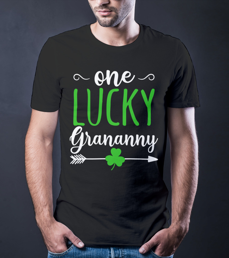One Lucky Grananny Shamrock Arrow T-Shirt
