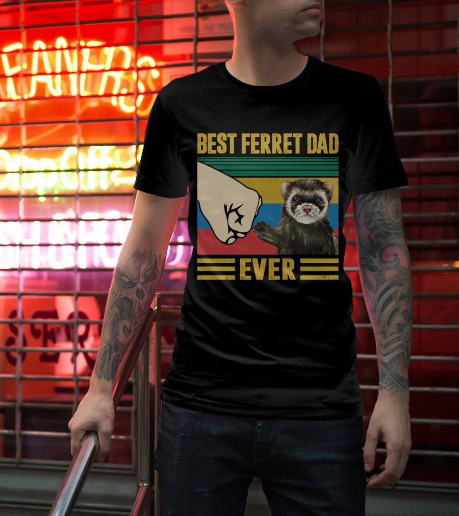 Best Ferret Dad Ever Fist Bump Vintage Stripes T-Shirt