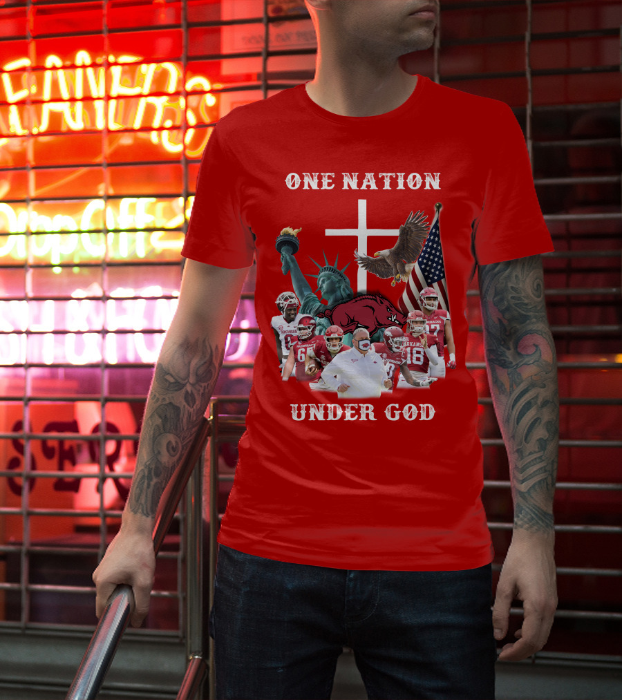 ONE NATION UNDER GOD Arkansas Razorbacks Football Liberty Statue Eagle Flag T-Shirt