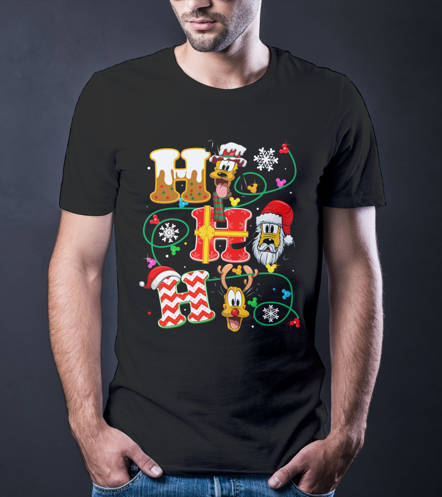 PLU HHH Christmas Goofy Dog With Santa Hats And Snowflakes T-Shirt