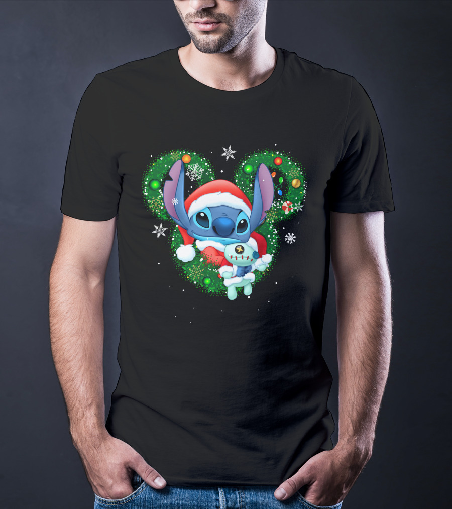 ST Head Green Christmas Stitch Santa Holding Scrump T-Shirt