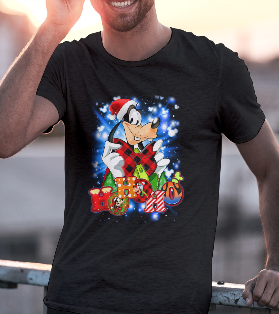Goofy Hohoho Christmas Santa Hat Festive Bow Holiday Lights T-Shirt