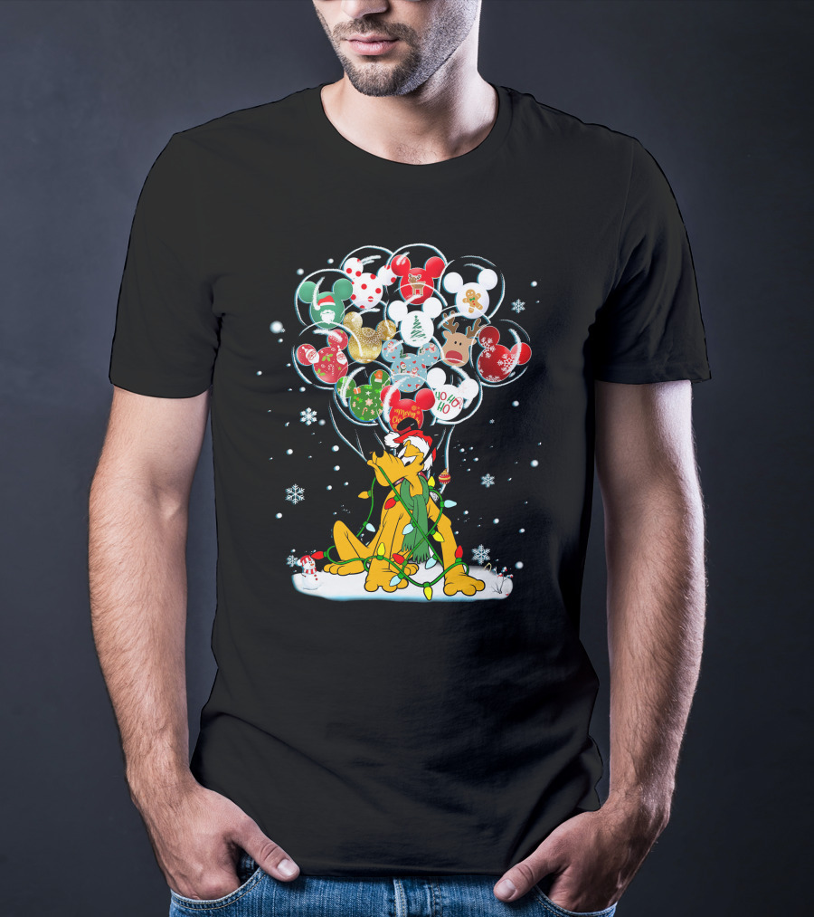 Pluto Christmas Mickey Mouse Balloon Festive Snowflakes Holiday Scene T-Shirt