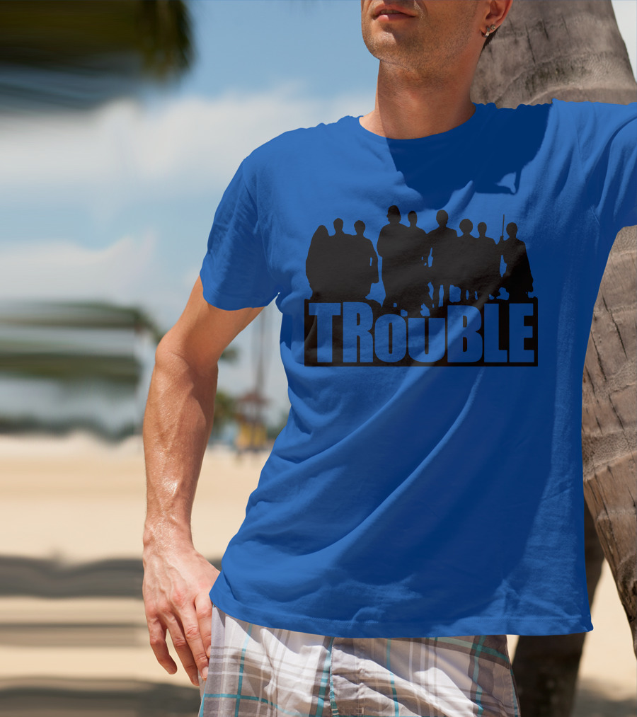 TROUBLE Silhouettes Ensemble T-Shirt