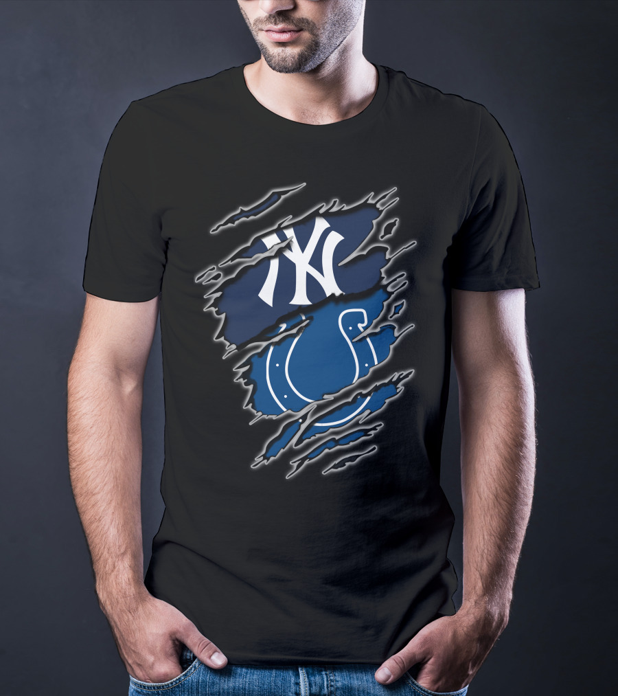 New York Yankees Logo Indianapolis Colts Horseshoe Ripped Effect T-Shirt