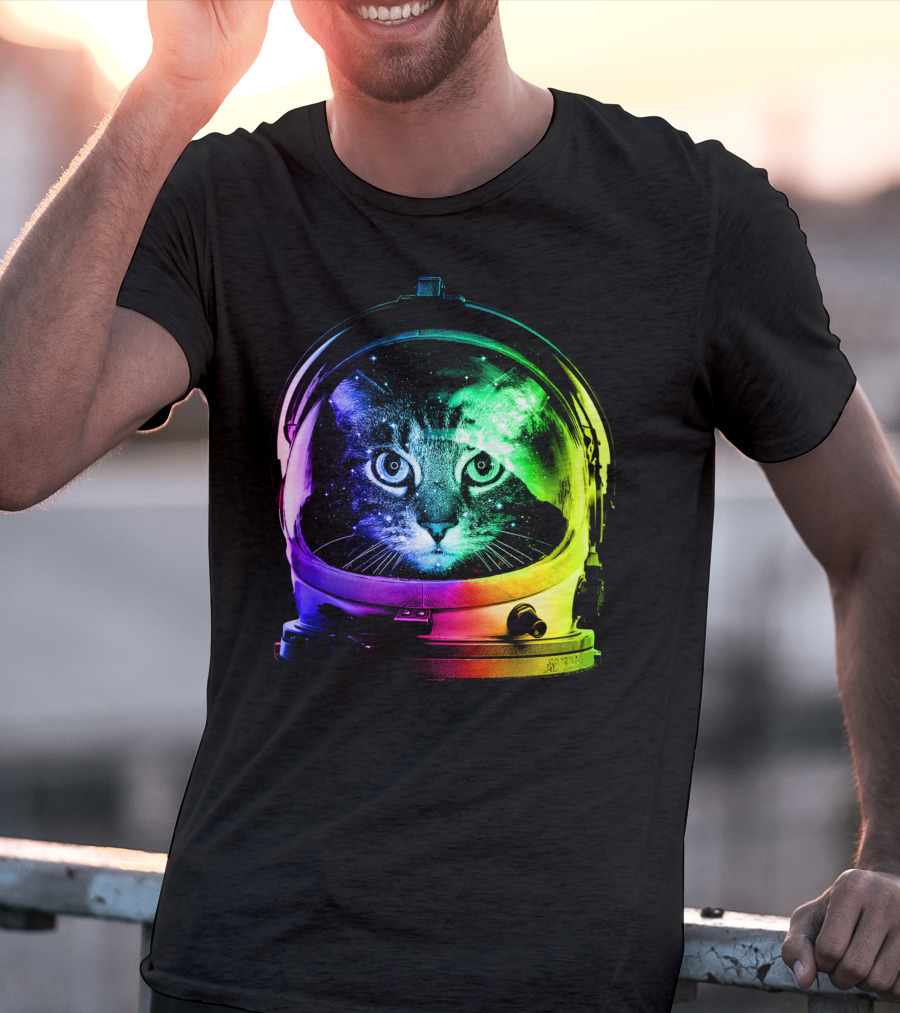 Astronaut Cat Classic Funny Cat In Space Helmet With Rainbow Glow T-Shirt