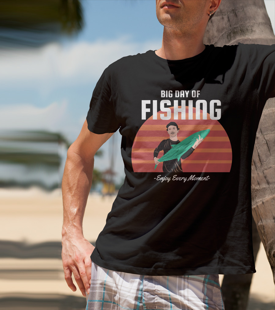 Big Day Of Fishing Enjoy Every Moment Retro Sunset Catch T-Shirt