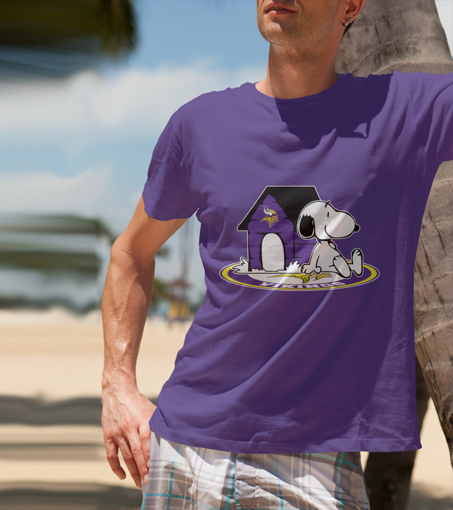 Snoopy Minnesota Vikings Football Fan Now And Forever T-Shirt