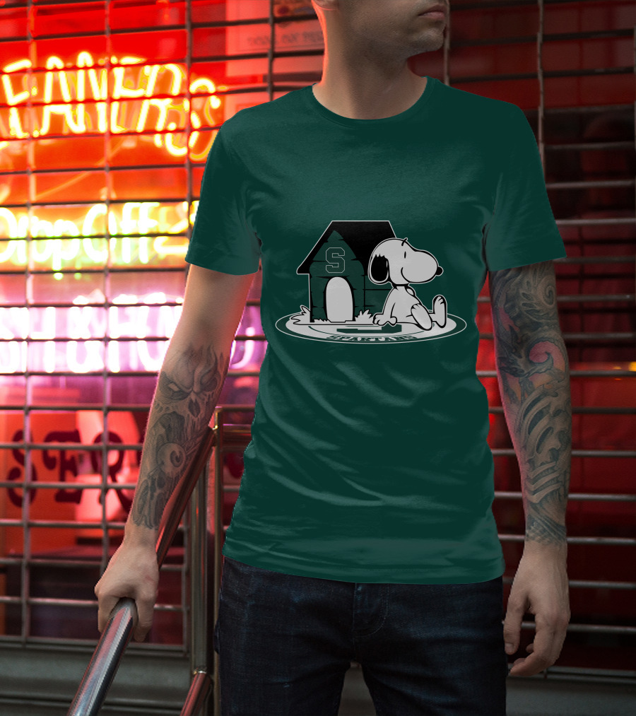 Michigan State Spartans Fan Now And Forever Snoopy Peanuts Doghouse T-Shirt