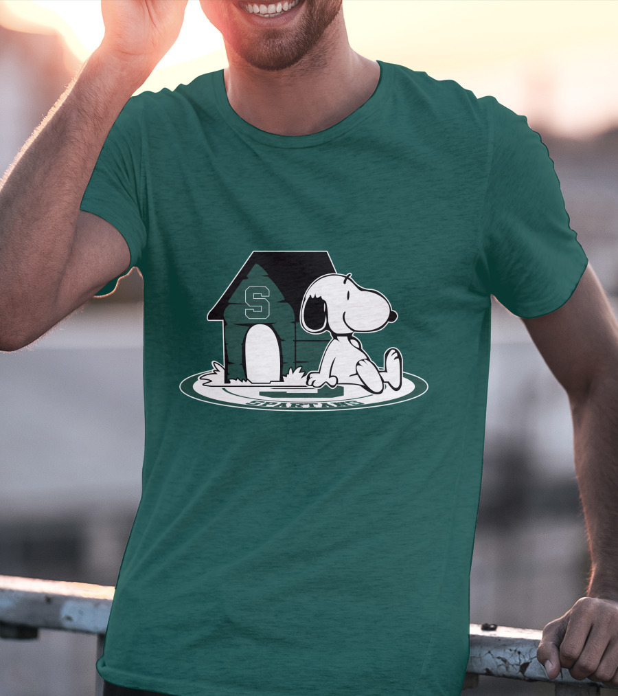 Michigan State Spartans Fan Now And Forever Snoopy Peanuts Doghouse T-Shirt