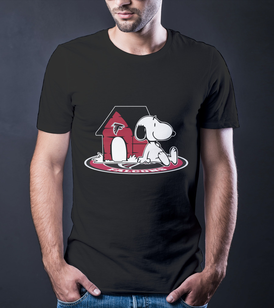 Atlanta Falcons Snoopy Doghouse Fan Forever T-Shirt
