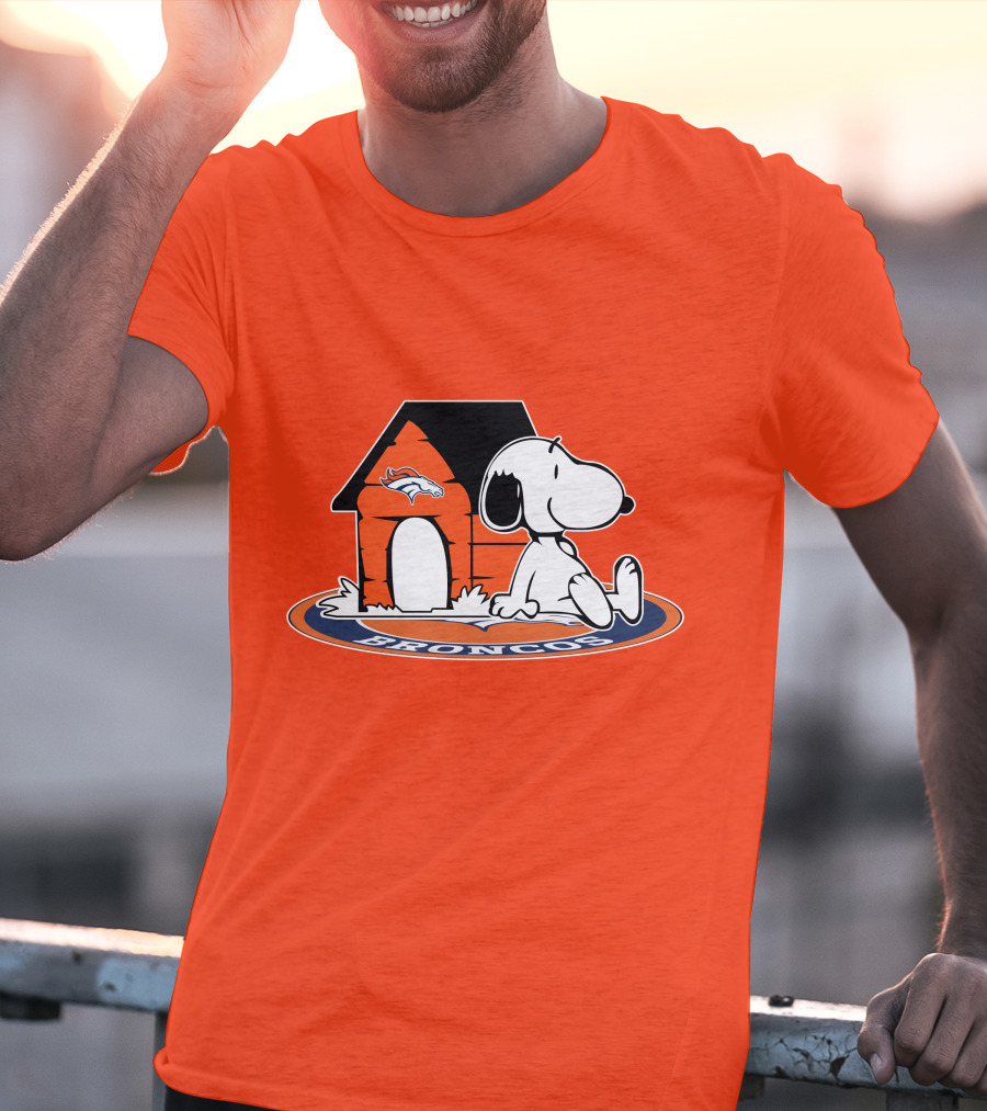 Denver Broncos Snoopy Fan Forever T-Shirt