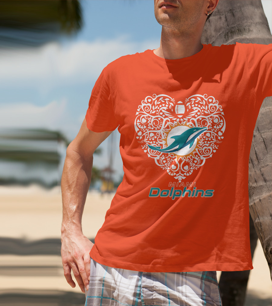 Love My Miami Dolphins Heart Football Theme T-Shirt