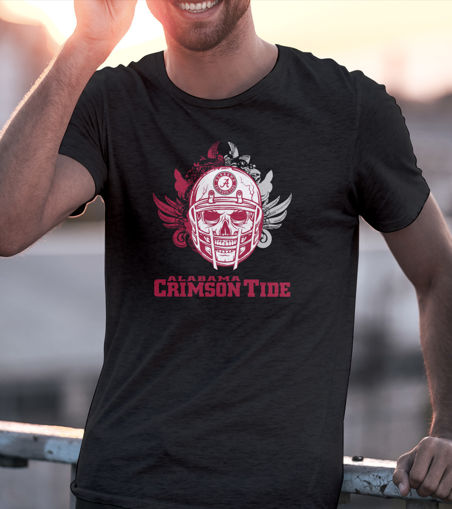 Alabama Crimson Tide Skull Football Helmet T-Shirt