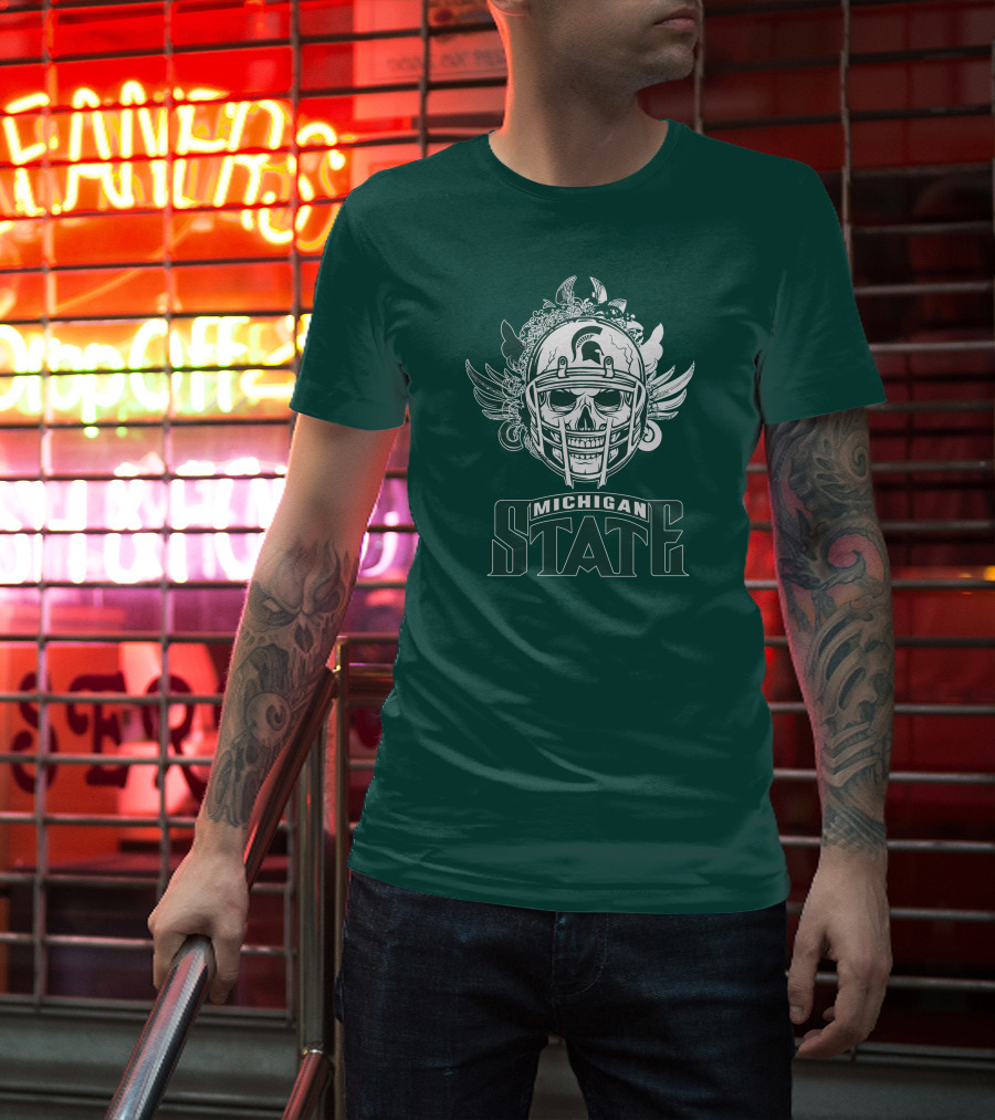 Michigan State Spartans Skull Helmet T-Shirt