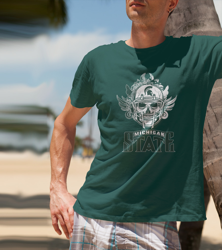 Michigan State Spartans Skull Helmet T-Shirt