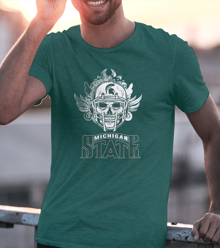 Michigan State Spartans Skull Helmet T-Shirt