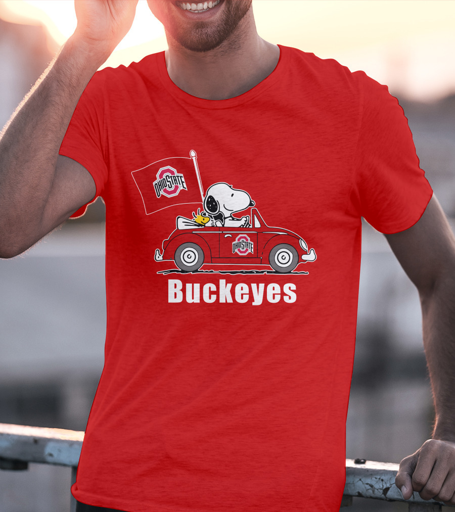 Ohio State Buckeyes Snoopy In Red Car With Flag T-Shirt